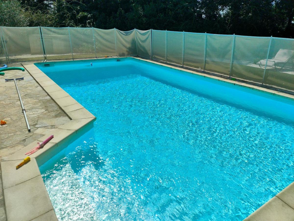 Au Mazet Du Parc Bed & Breakfast Ledenon Ngoại thất bức ảnh