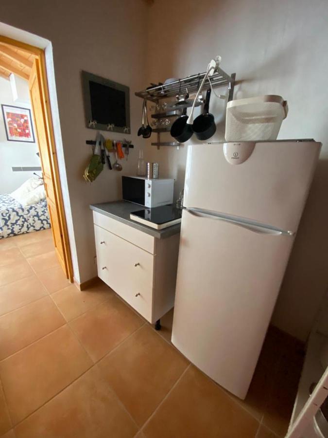 Au Mazet Du Parc Bed & Breakfast Ledenon Ngoại thất bức ảnh