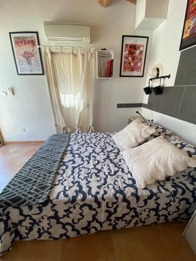 Au Mazet Du Parc Bed & Breakfast Ledenon Ngoại thất bức ảnh